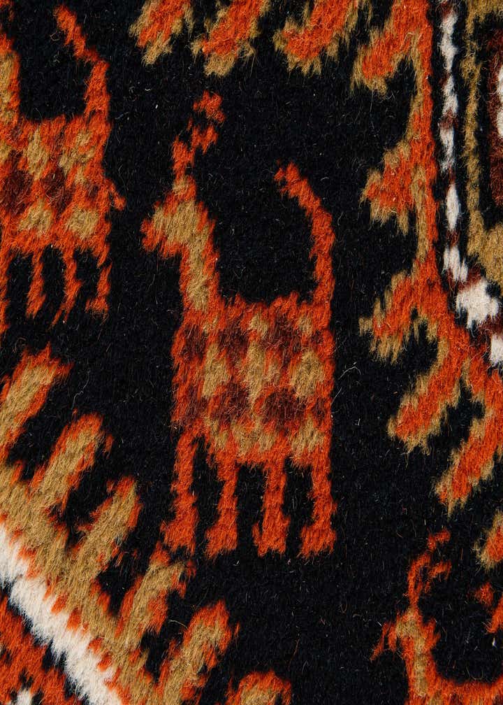 6' 8 x 10' Hand Knotted Shiraz Wool Rug