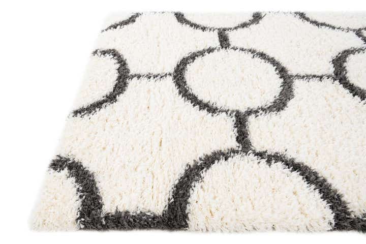5' 4 x 7' 8 Soft Touch Shag Rug