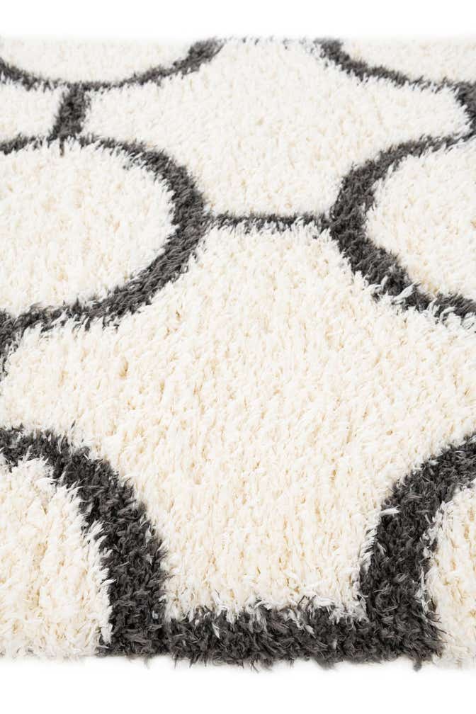 5' 4 x 7' 8 Soft Touch Shag Rug