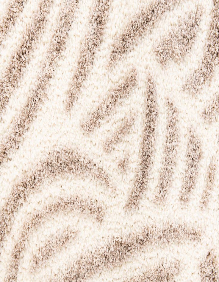 Detail image of 5' 2 x 7' 7 Soft Touch Shag Rug