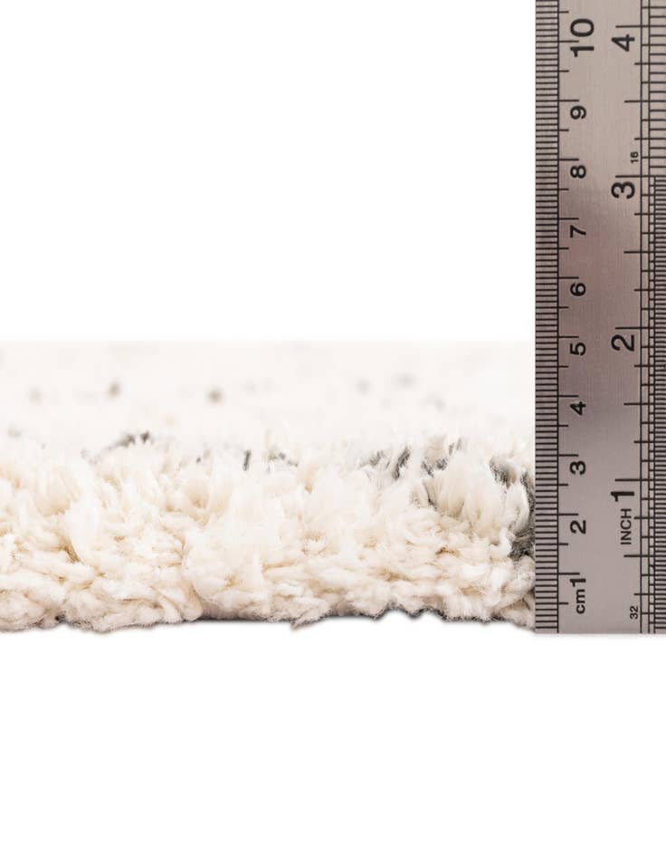 Detail image of 7' 9 x 10' Soft Touch Shag Rug