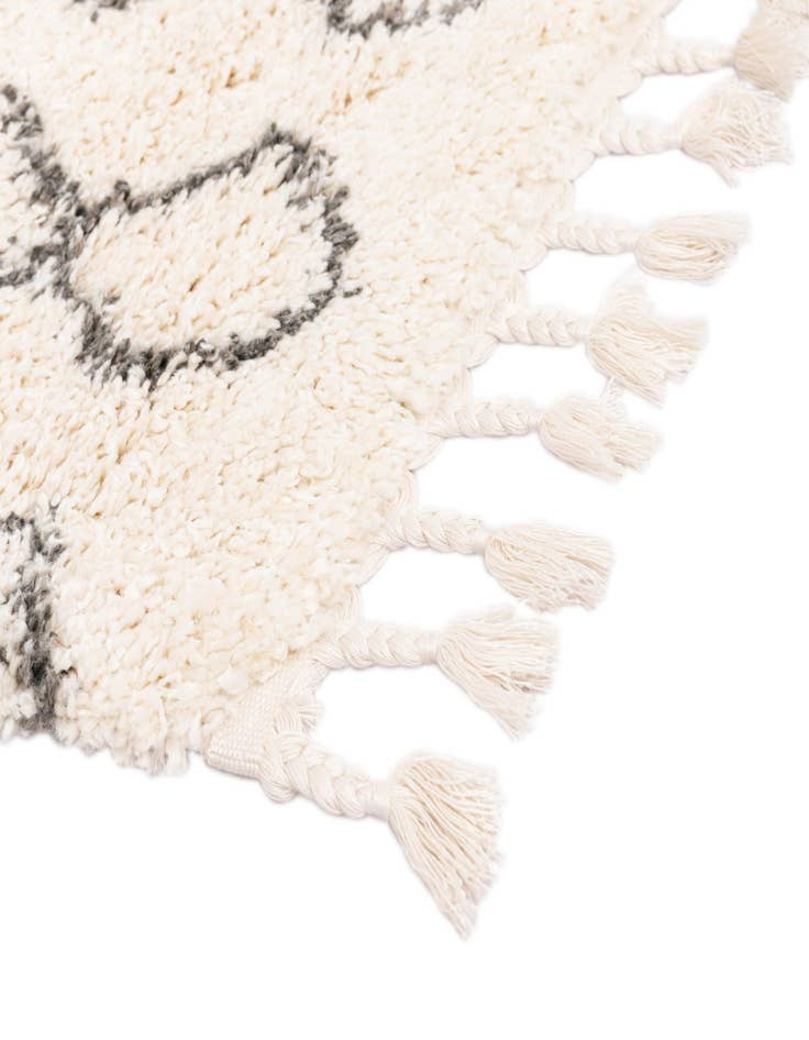 Detail image of 7' 9 x 10' Soft Touch Shag Rug