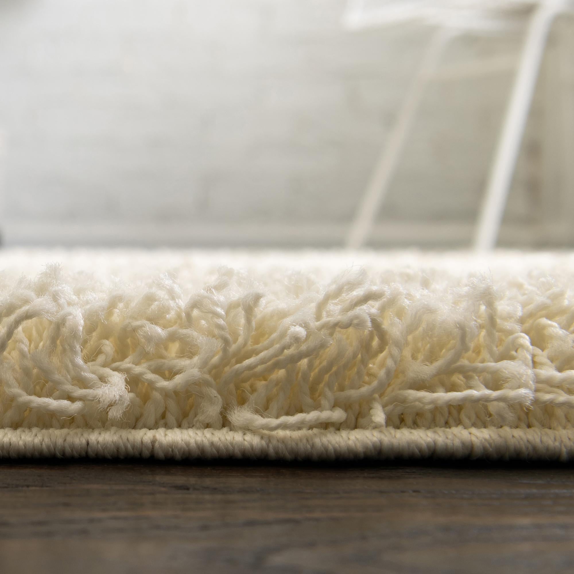 6' x 9' Solid Shag Rug