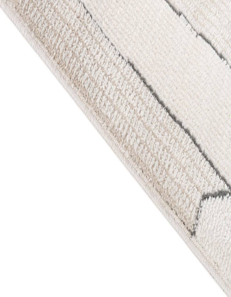 Detail image of 5' 2 x 7' 4 Starlight Rug