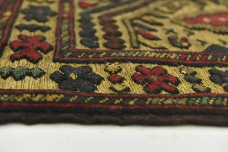Detail image of 2' 8 x 4' 3 Hand Knotted Sumak Wool Rug