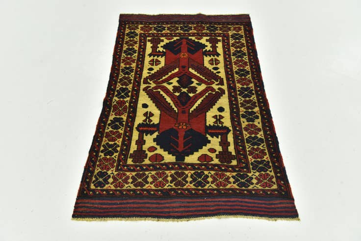 Detail image of 2' 8 x 4' 10 Hand Knotted Sumak Wool Rug