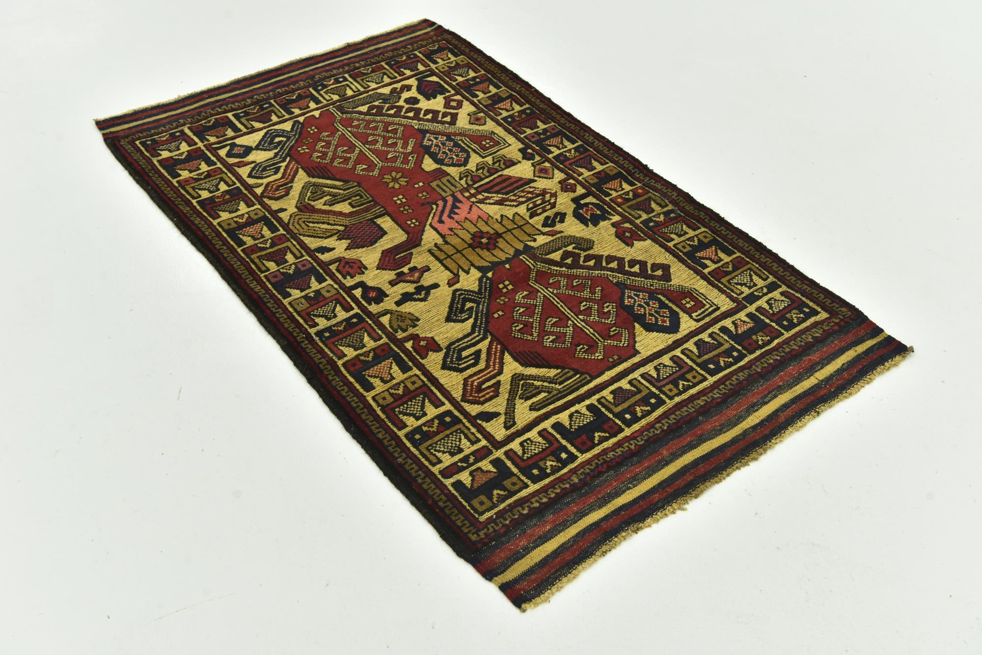 2' 10 x 5' Hand Knotted Sumak Wool Rug
