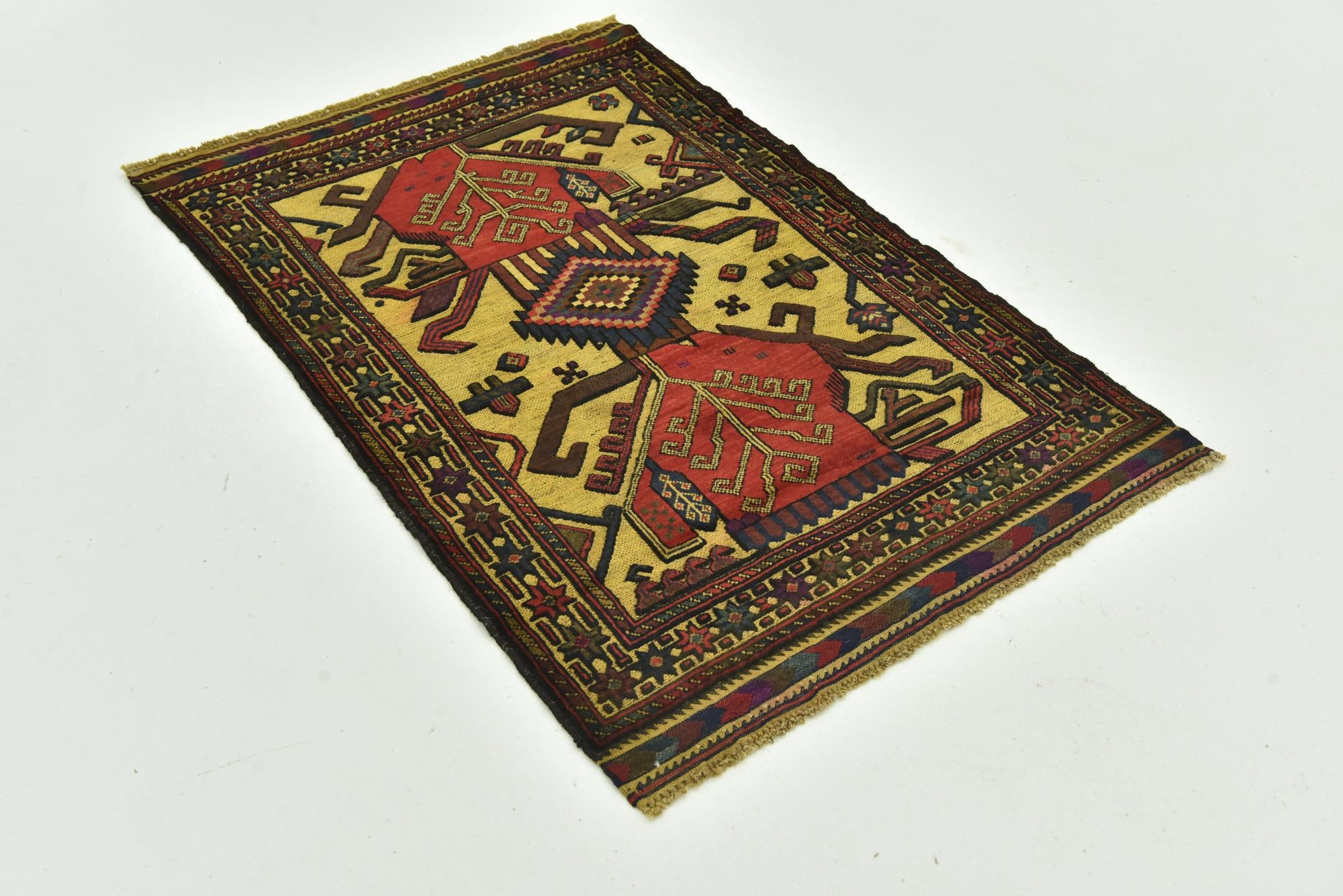 2' 10 x 4' 6 Hand Knotted Sumak Wool Rug