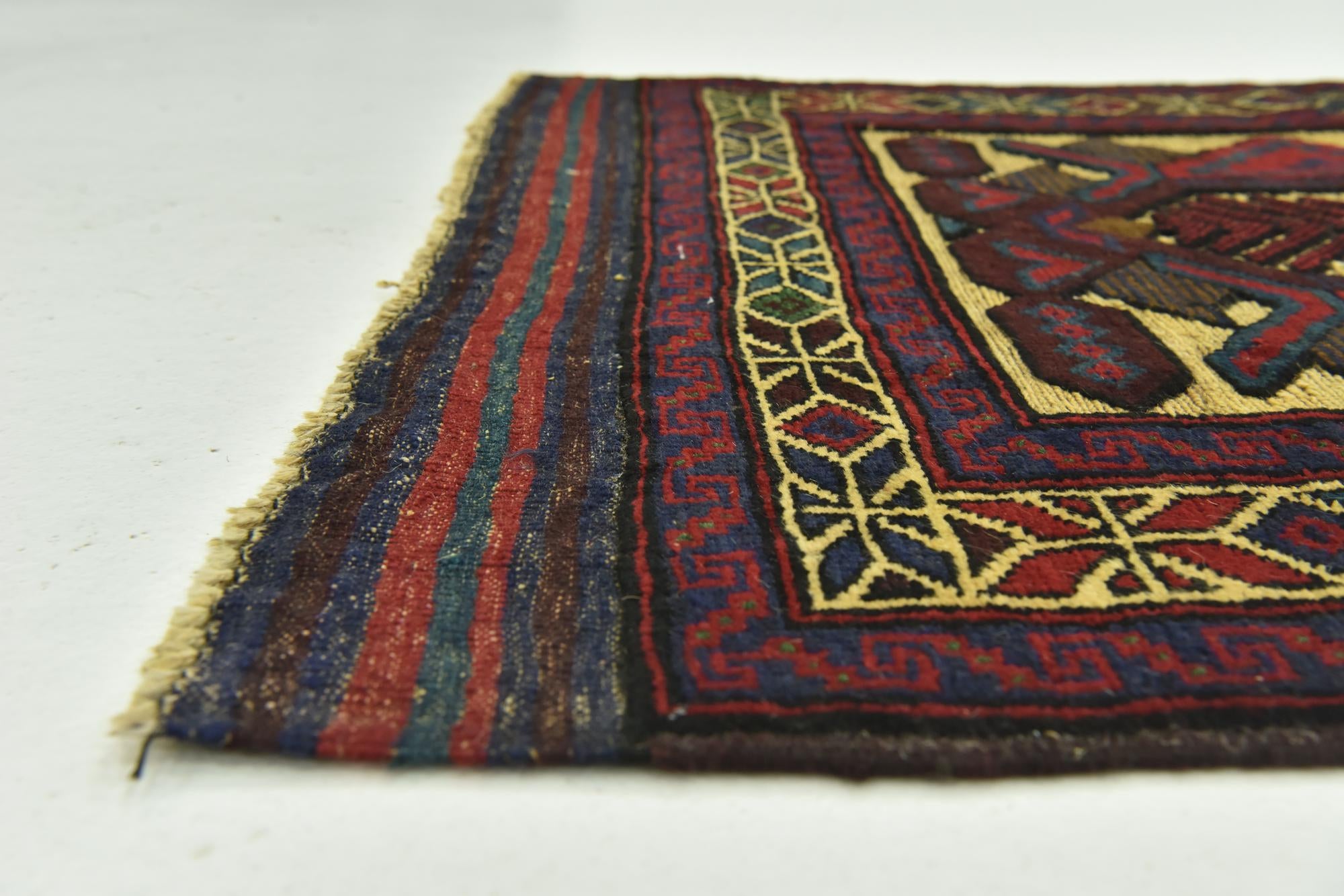 2' 7 x 4' 5 Hand Knotted Sumak Wool Rug