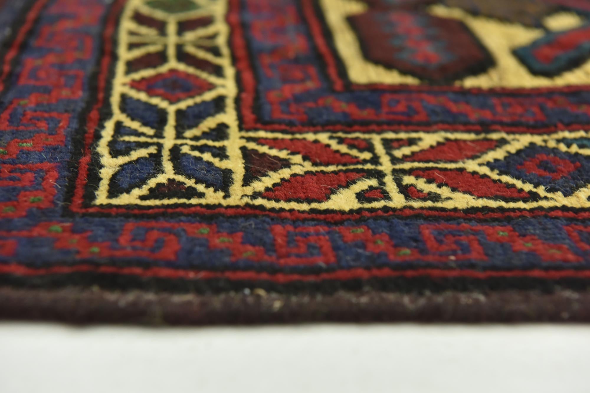 2' 7 x 4' 5 Hand Knotted Sumak Wool Rug