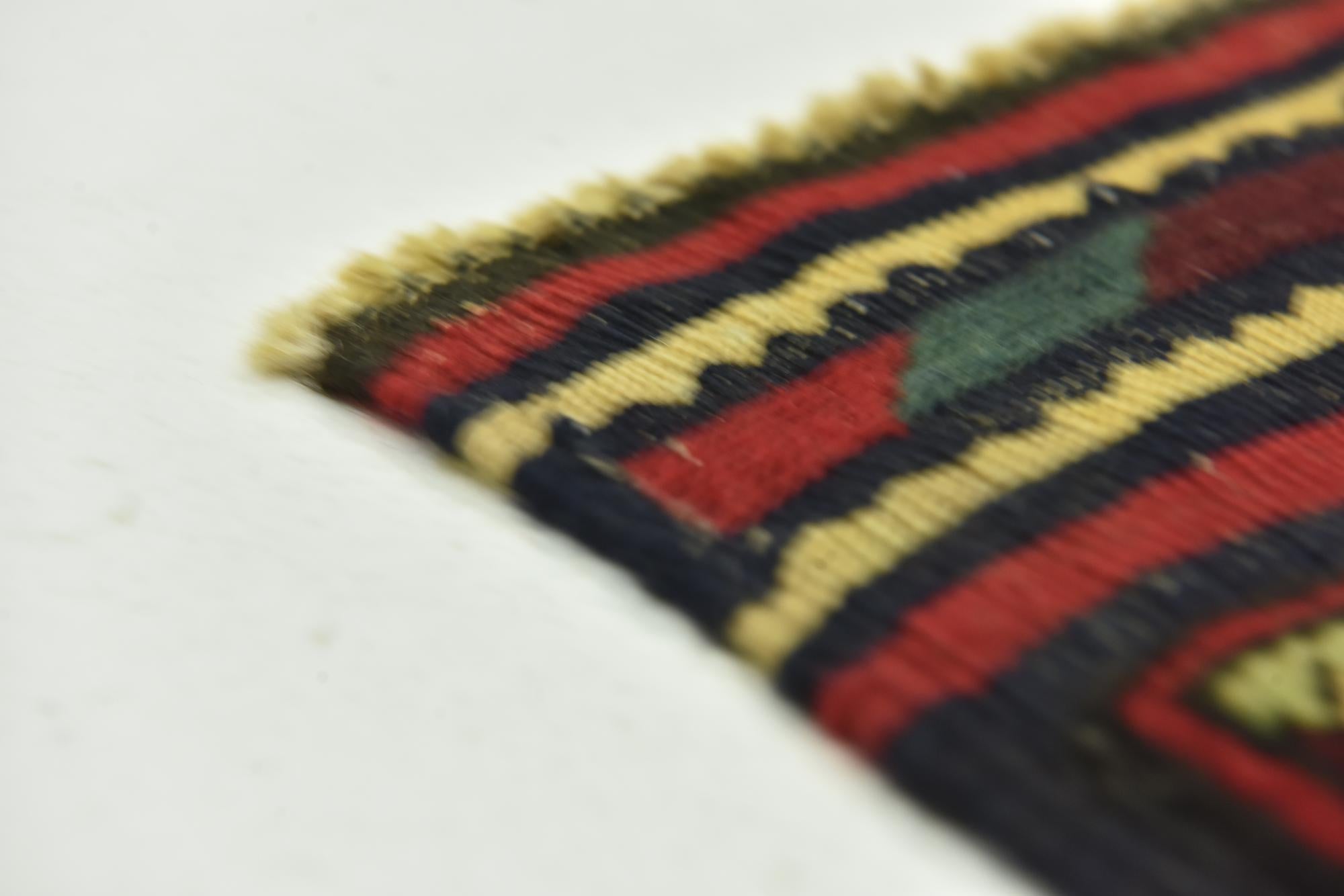 2' 10 x 4' 9 Hand Knotted Sumak Wool Rug