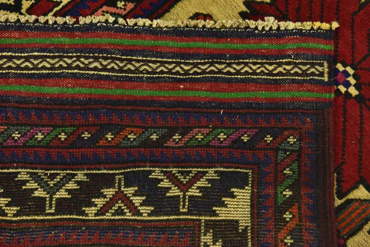 2' 10 x 4' 9 Hand Knotted Sumak Wool Rug