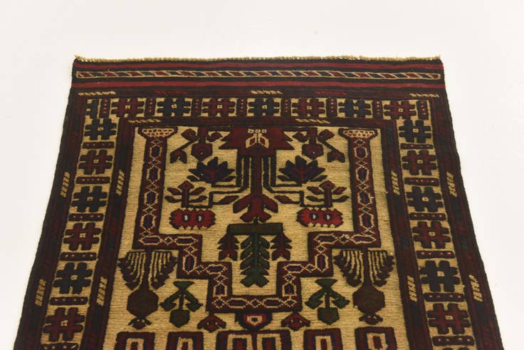 Detail image of 2' 10 x 4' Hand Knotted Sumak Wool Rug