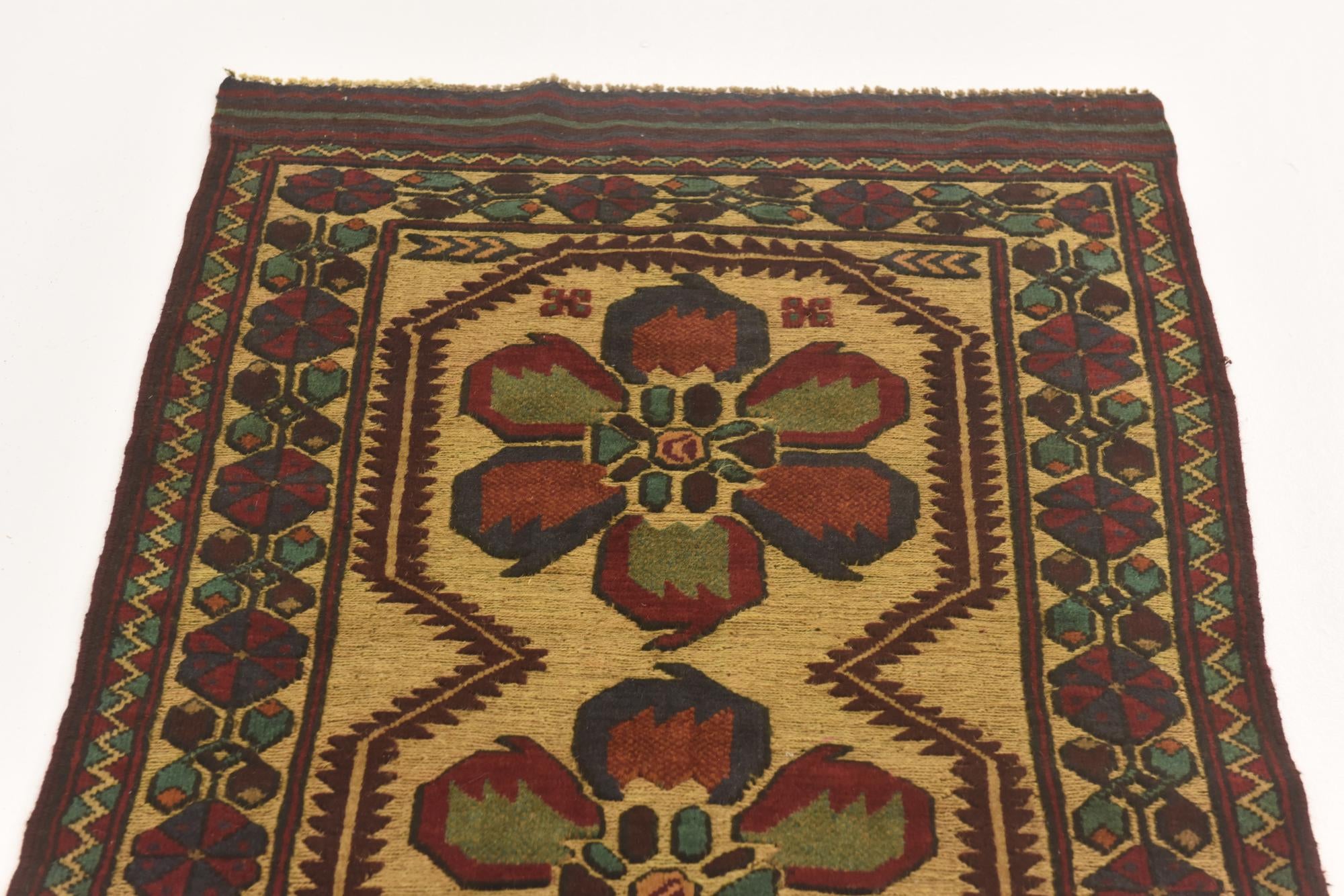 3' x 4' 10 Hand Knotted Sumak Wool Rug