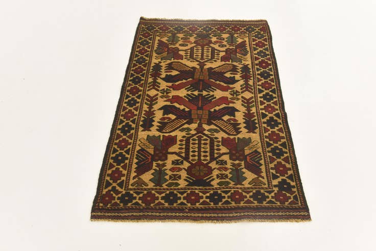Detail image of 2' 9 x 4' 8 Hand Knotted Sumak Wool Rug