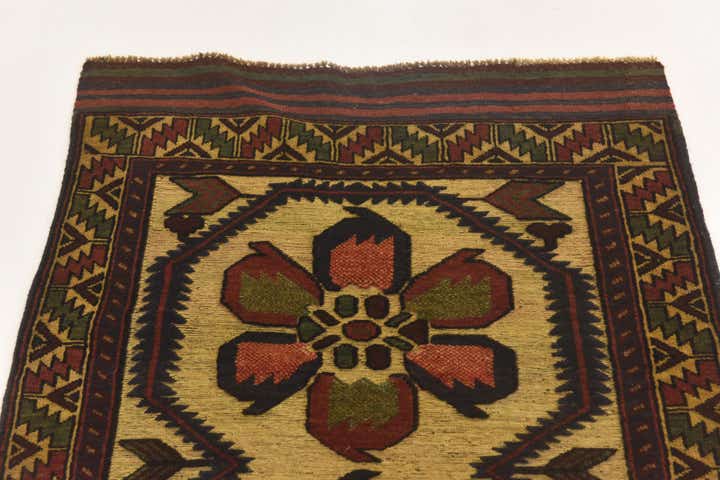 3' x 4' 5 Hand Knotted Sumak Wool Rug