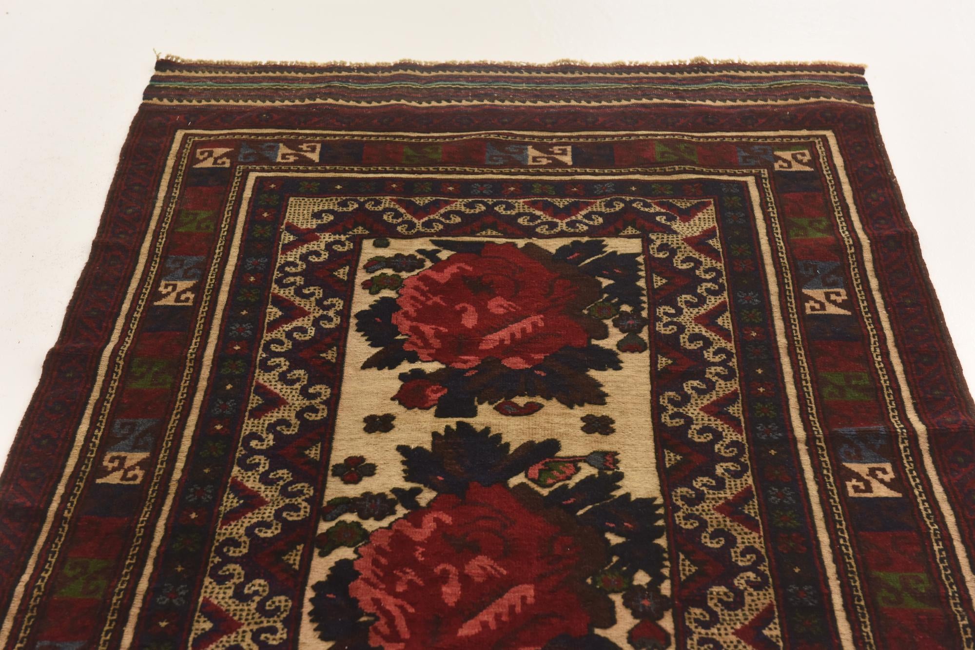 3' 10 x 6' 8 Hand Knotted Sumak Wool Rug
