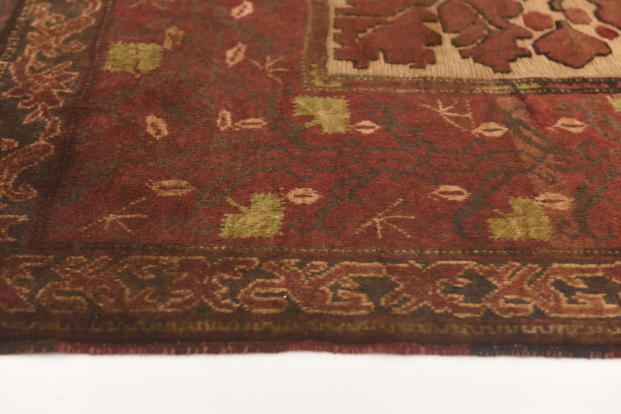 4' x 5' 9 Hand Knotted Sumak Wool Rug