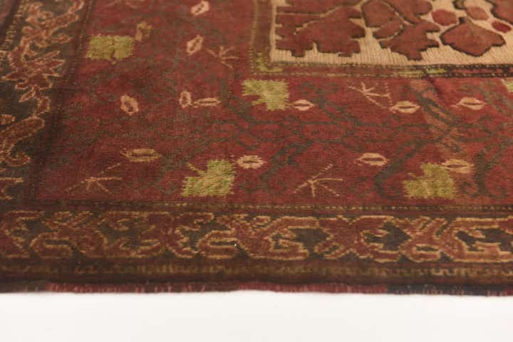 4' x 5' 9 Hand Knotted Sumak Wool Rug