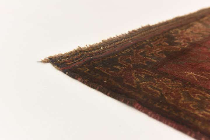 4' x 5' 9 Hand Knotted Sumak Wool Rug