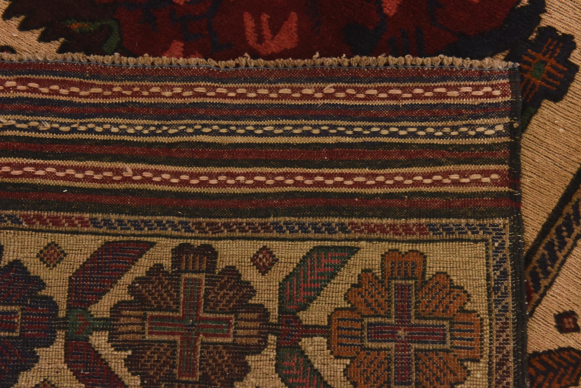 4' 6 x 6' 8 Hand Knotted Sumak Wool Rug
