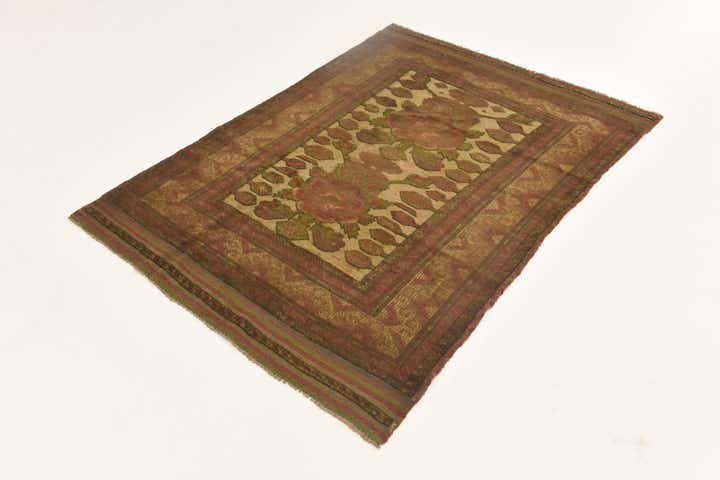 4' x 5' 10 Hand Knotted Sumak Wool Rug