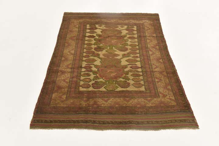 4' x 5' 10 Hand Knotted Sumak Wool Rug