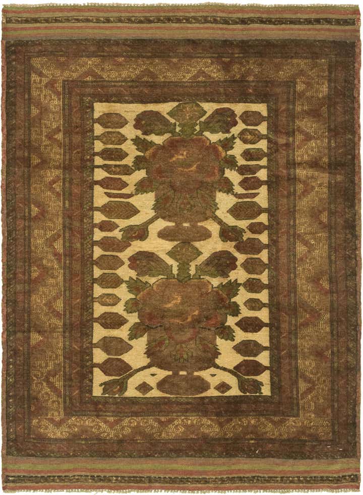 4' x 5' 10 Hand Knotted Sumak Wool Rug