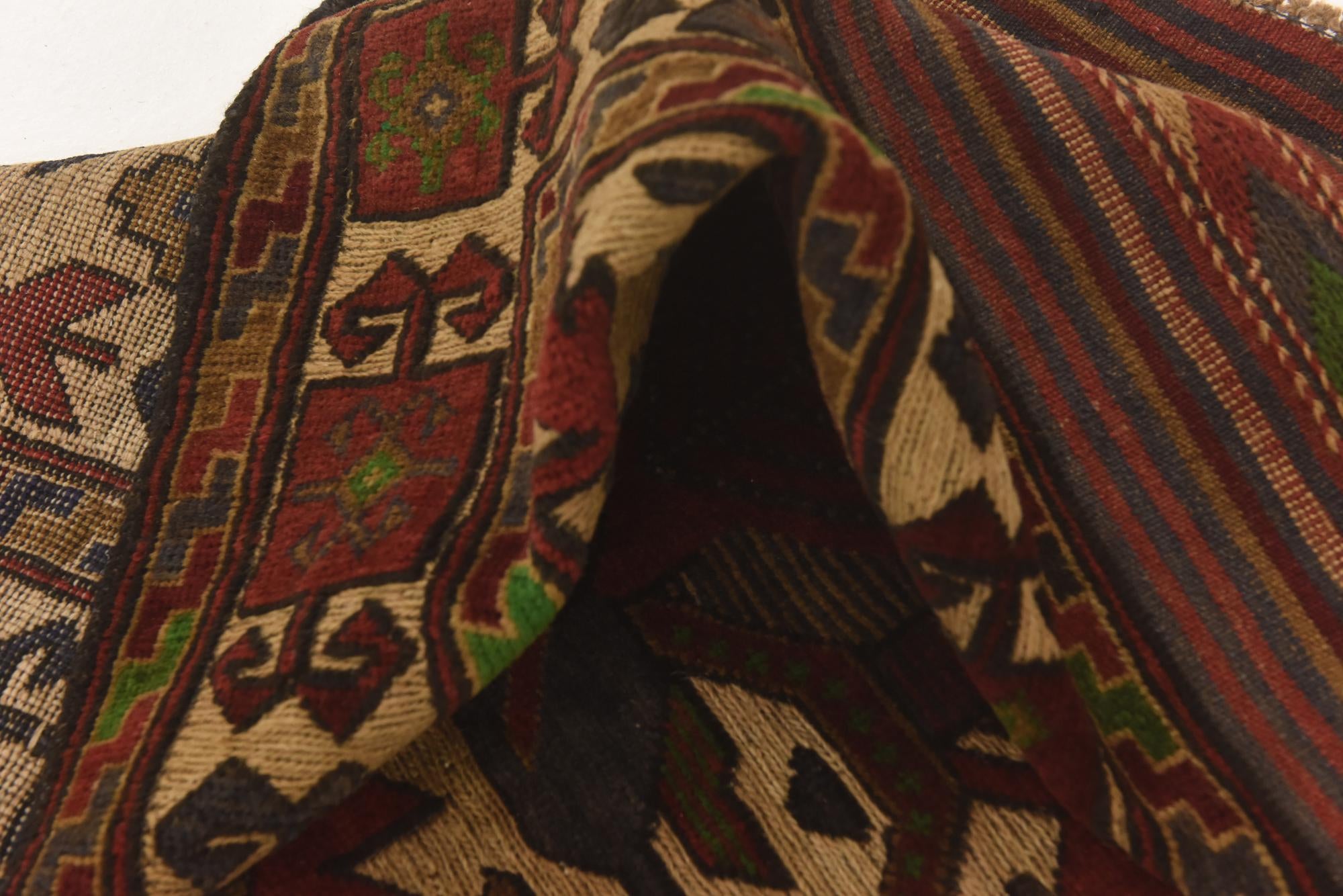 4' 1 x 5' 9 Hand Knotted Sumak Wool Rug