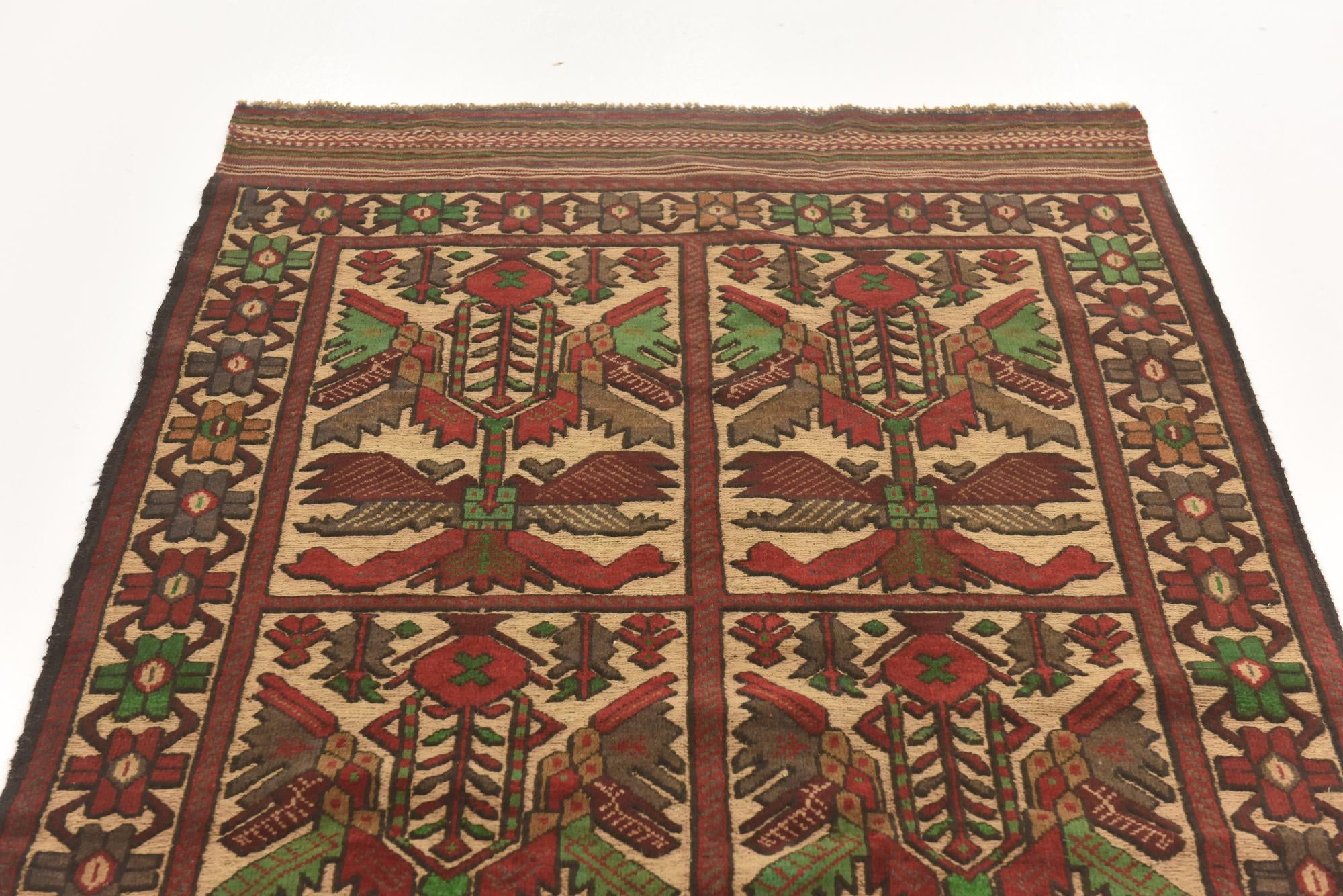 4' 2 x 6' 2 Hand Knotted Sumak Wool Rug