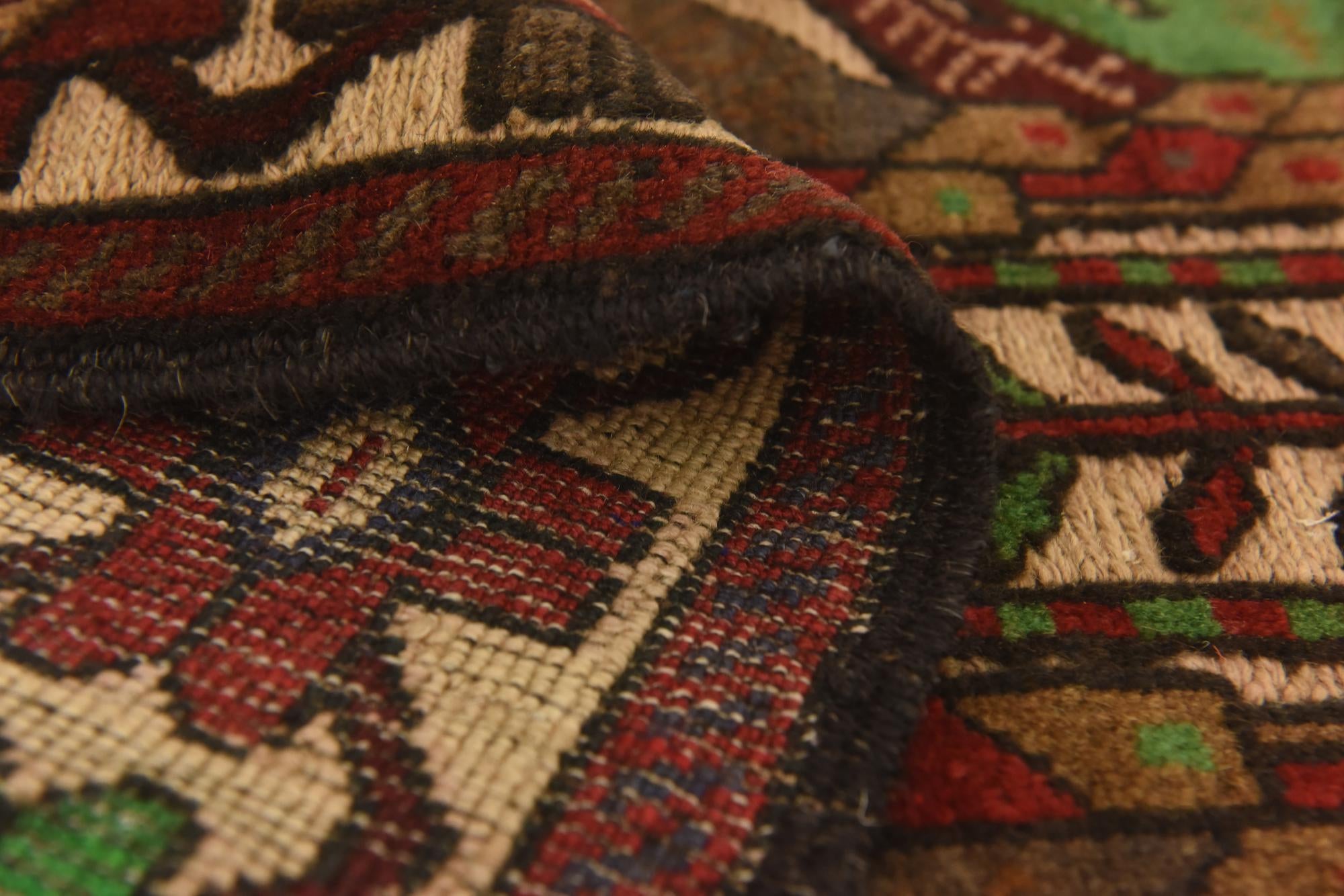4' 2 x 6' 2 Hand Knotted Sumak Wool Rug