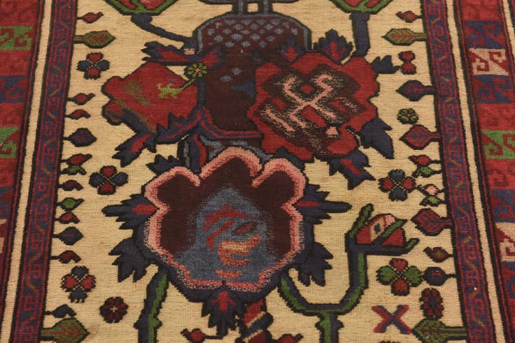 Detail image of 4' 2 x 6' Hand Knotted Sumak Wool Rug