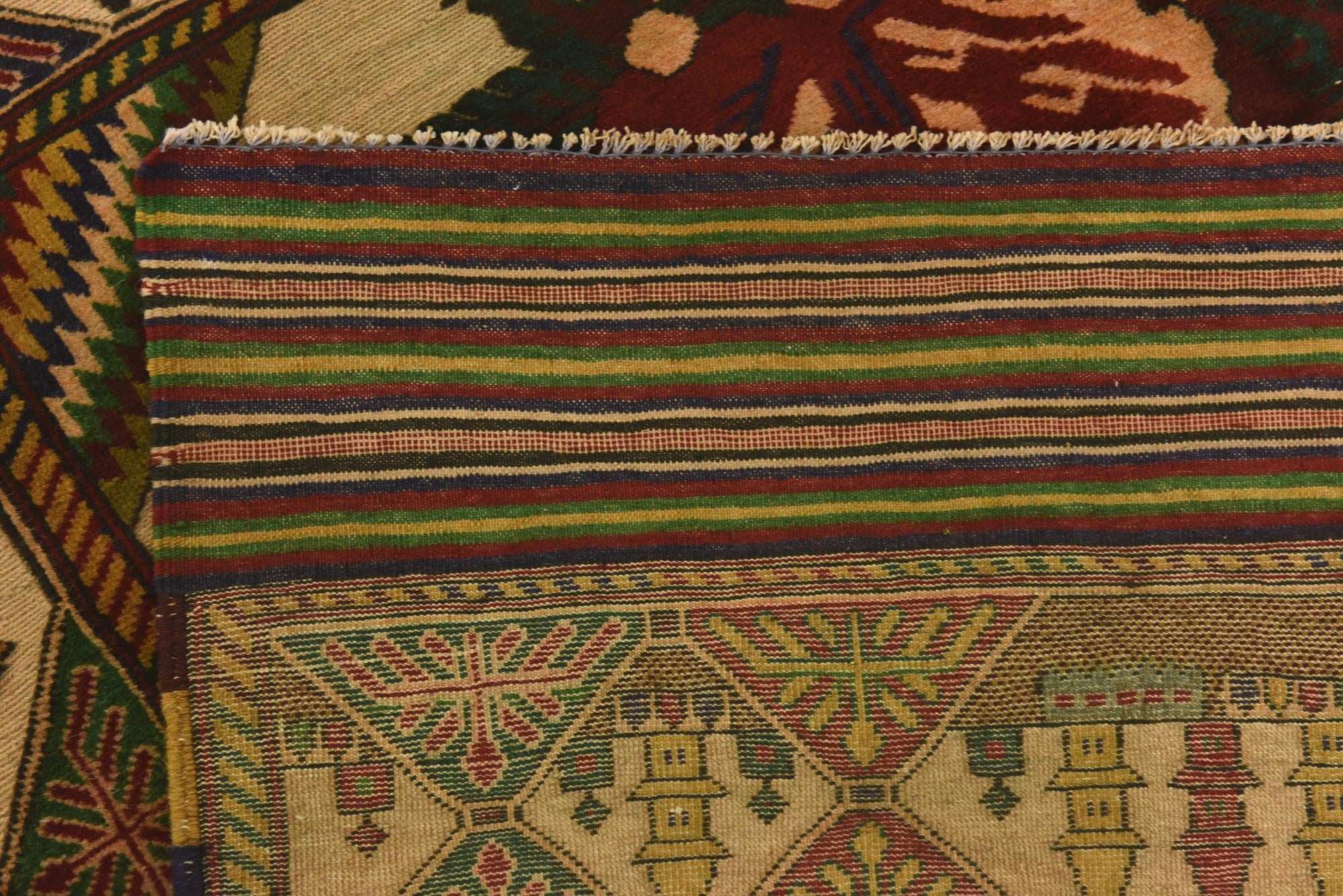 4' 2 x 6' Hand Knotted Sumak Wool Rug