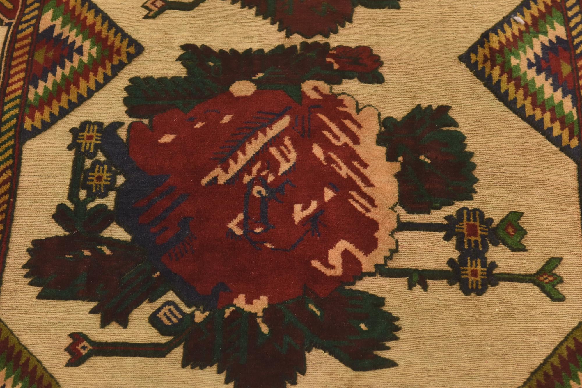 4' 2 x 6' Hand Knotted Sumak Wool Rug