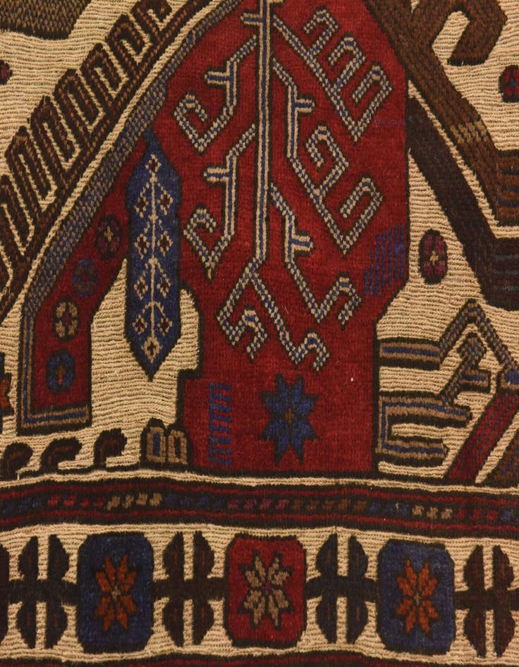 Detail image of 3' 10 x 6' 8 Hand Knotted Sumak Wool Rug