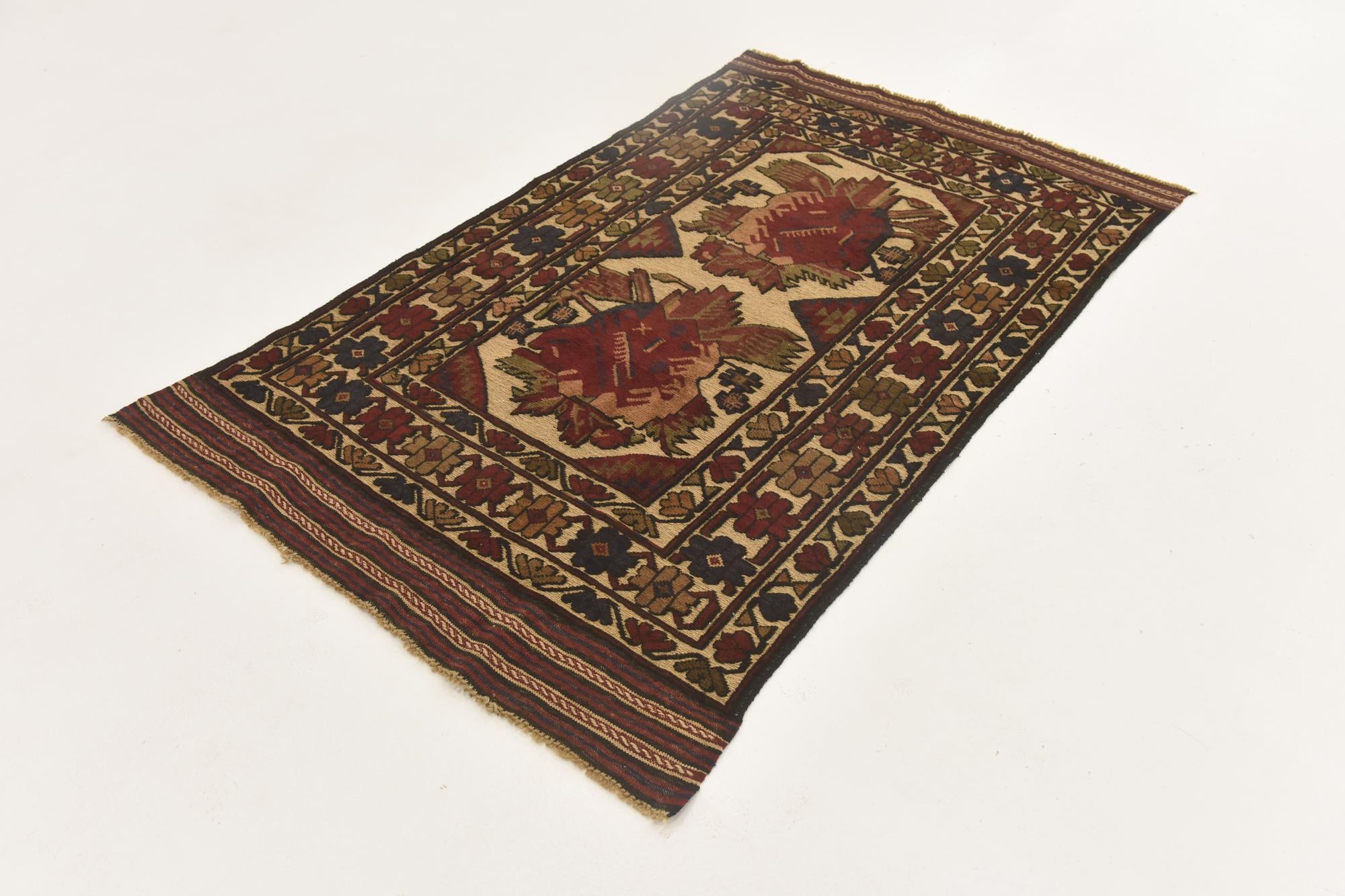 3' 9 x 6' 4 Hand Knotted Sumak Wool Rug