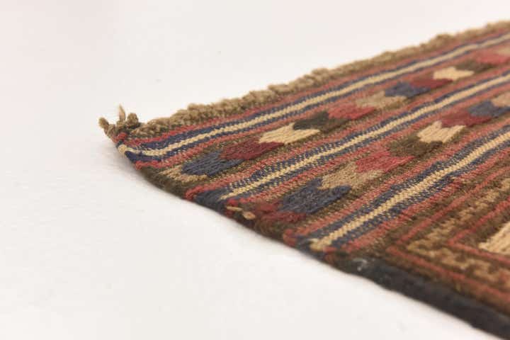 3' 11 x 6' 3 Hand Knotted Sumak Wool Rug