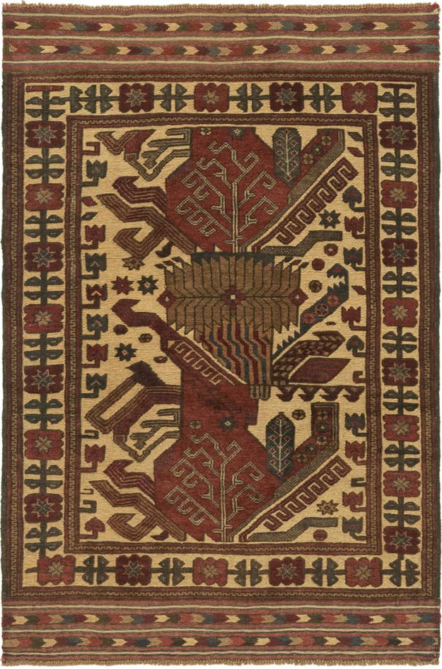 Detail image of 3' 11 x 6' 3 Hand Knotted Sumak Wool Rug