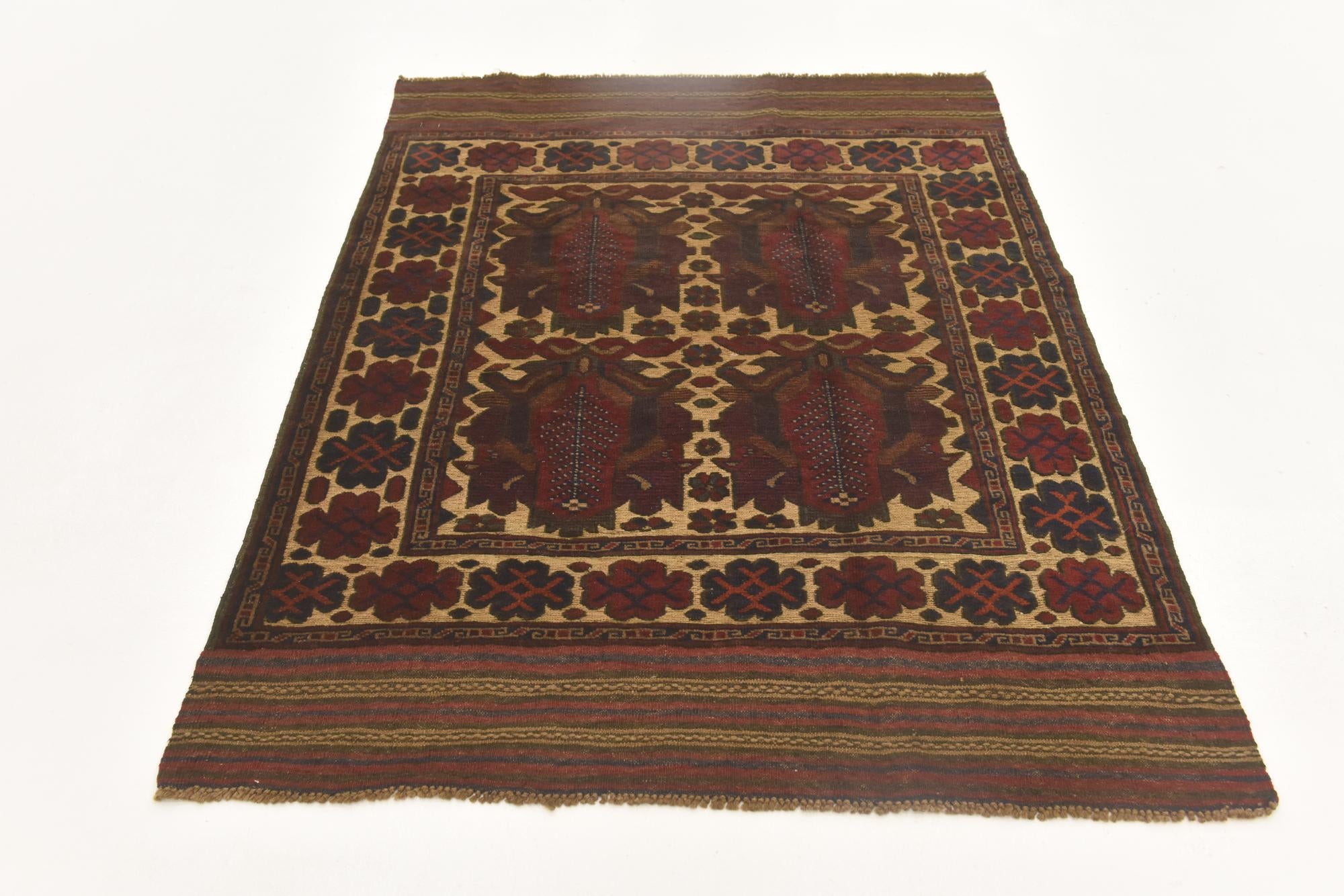 4' 4 x 6' 2 Hand Knotted Sumak Wool Rug