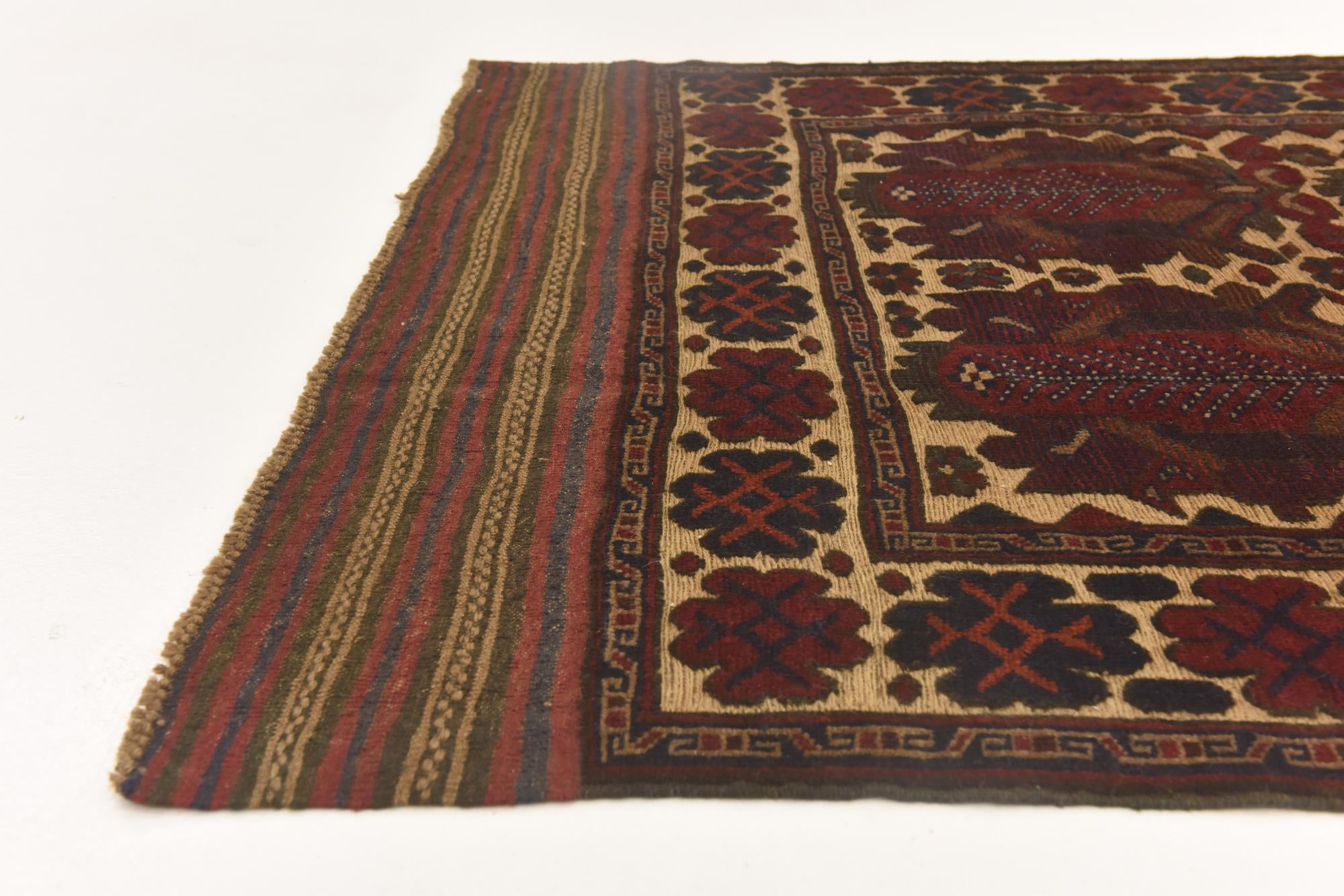 4' 4 x 6' 2 Hand Knotted Sumak Wool Rug