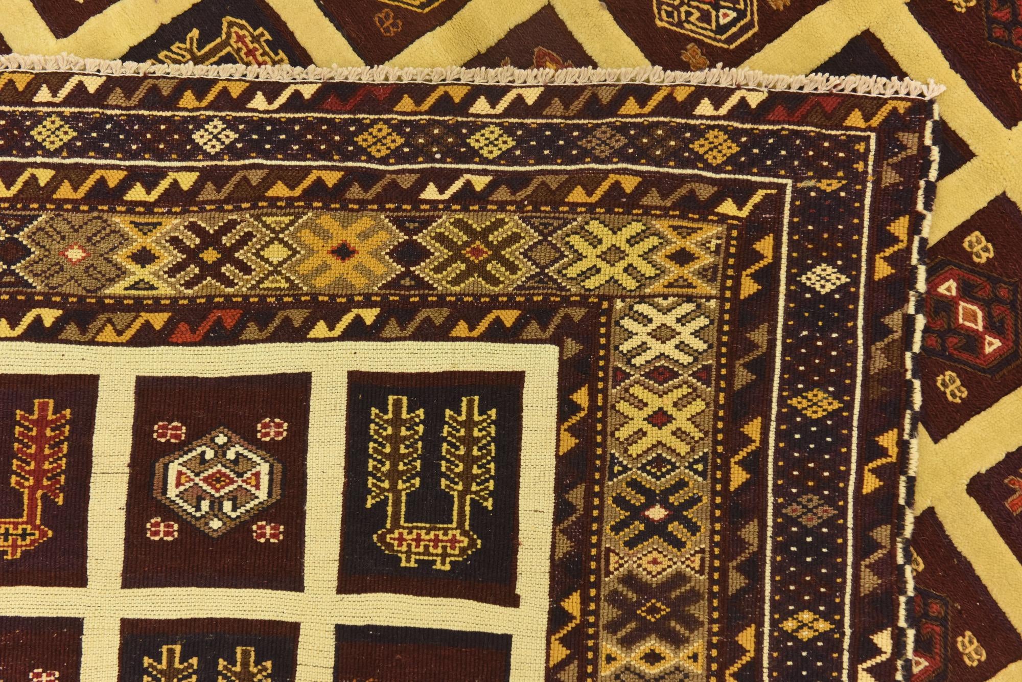 4' 6 x 6' 6 Hand Knotted Sumak Wool Rug