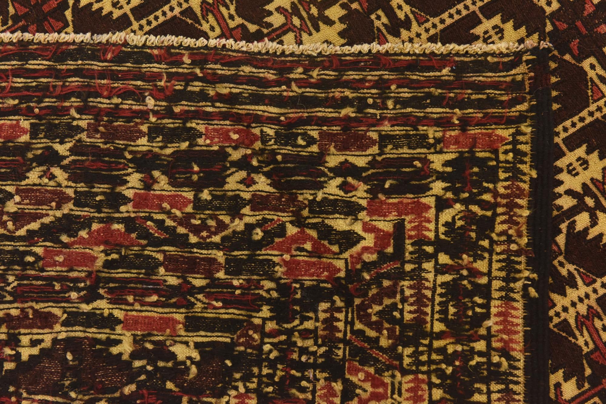4' 3 x 6' 5 Hand Knotted Sumak Wool Rug