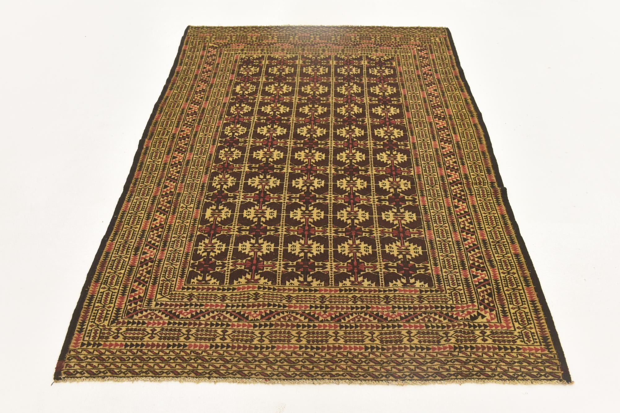 4' 3 x 6' 5 Hand Knotted Sumak Wool Rug