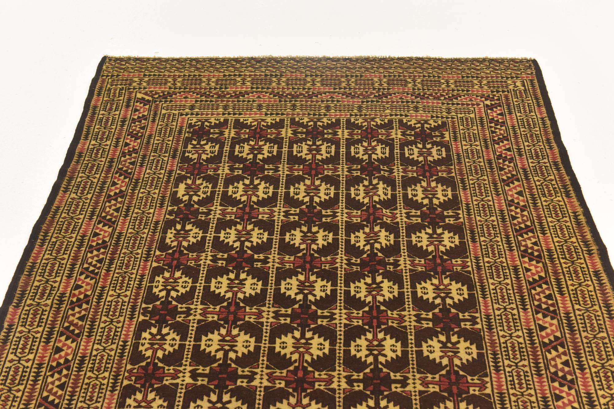 4' 3 x 6' 5 Hand Knotted Sumak Wool Rug