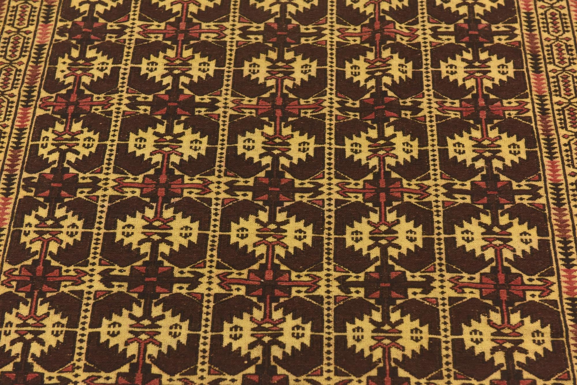 4' 3 x 6' 5 Hand Knotted Sumak Wool Rug