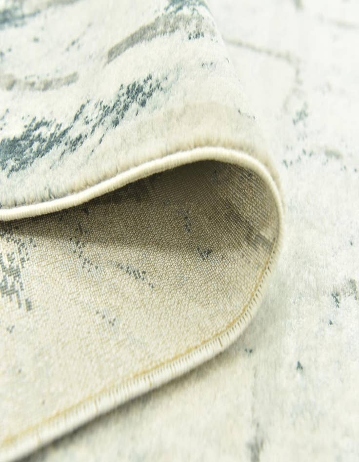 Detail image of 5' 4 x 7' 7 Sydney Rug