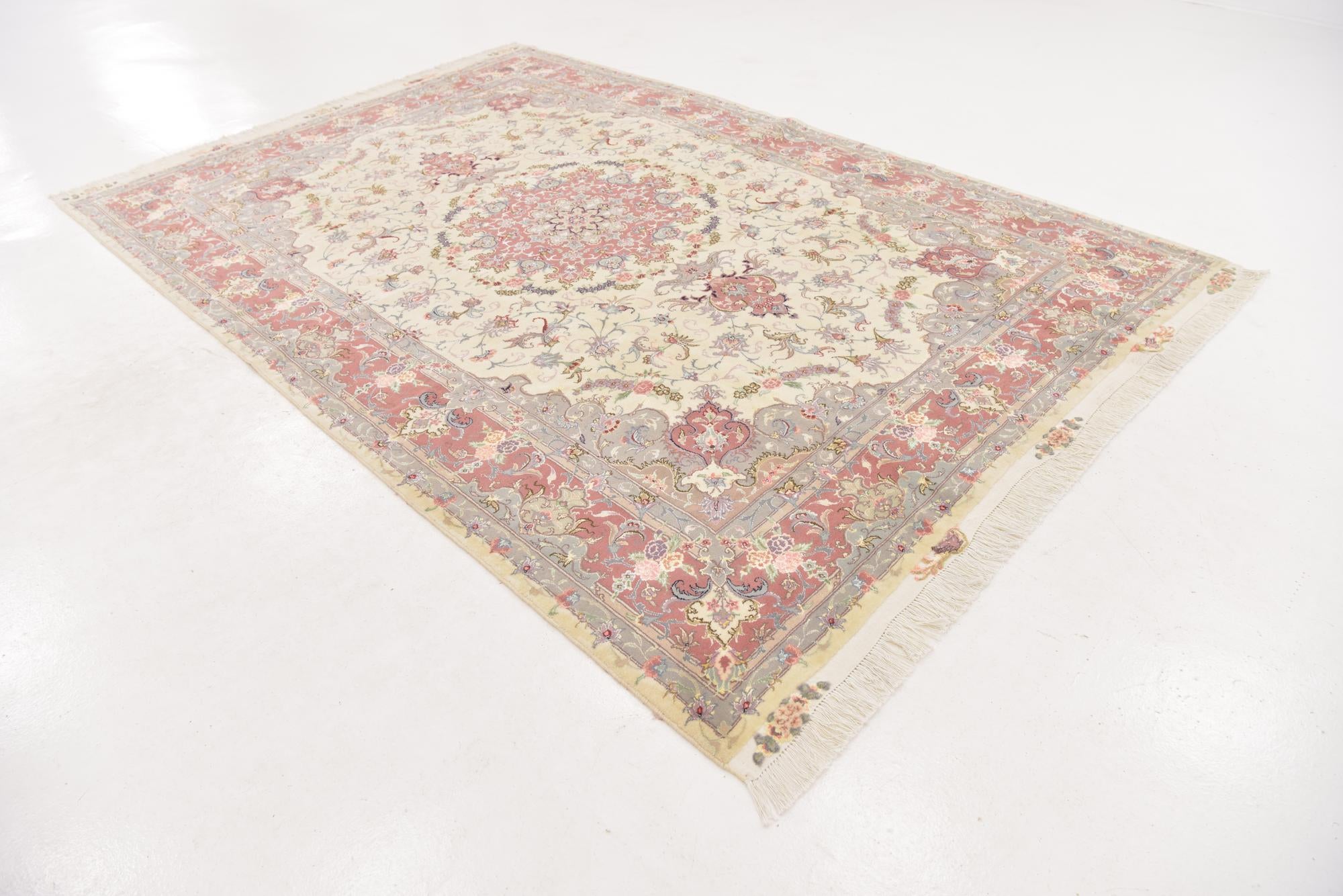 6' 8 x 9' 8 Hand Knotted Tabriz Persian Rug