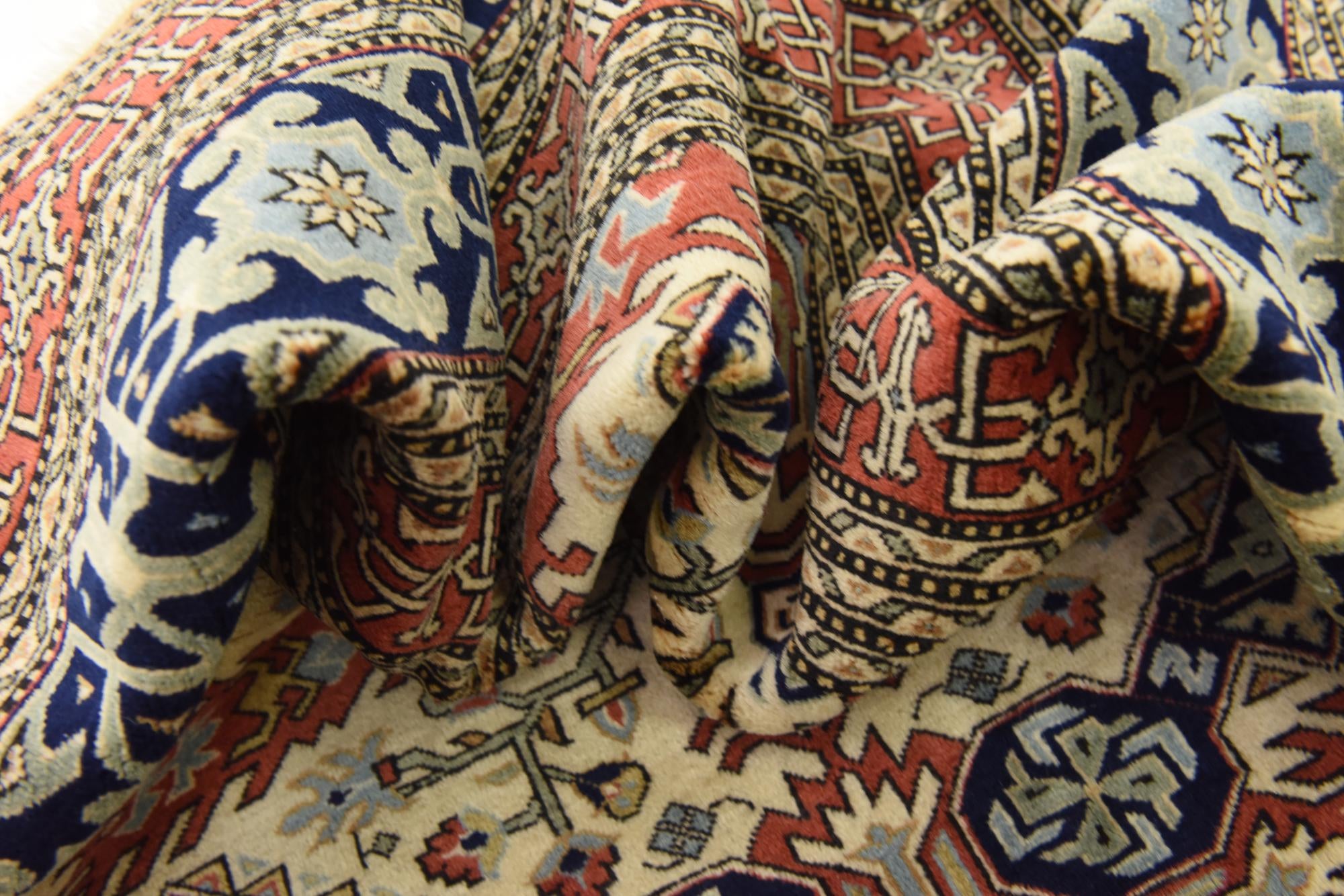 7' 8 x 9' 6 Hand Knotted Tabriz Persian Rug
