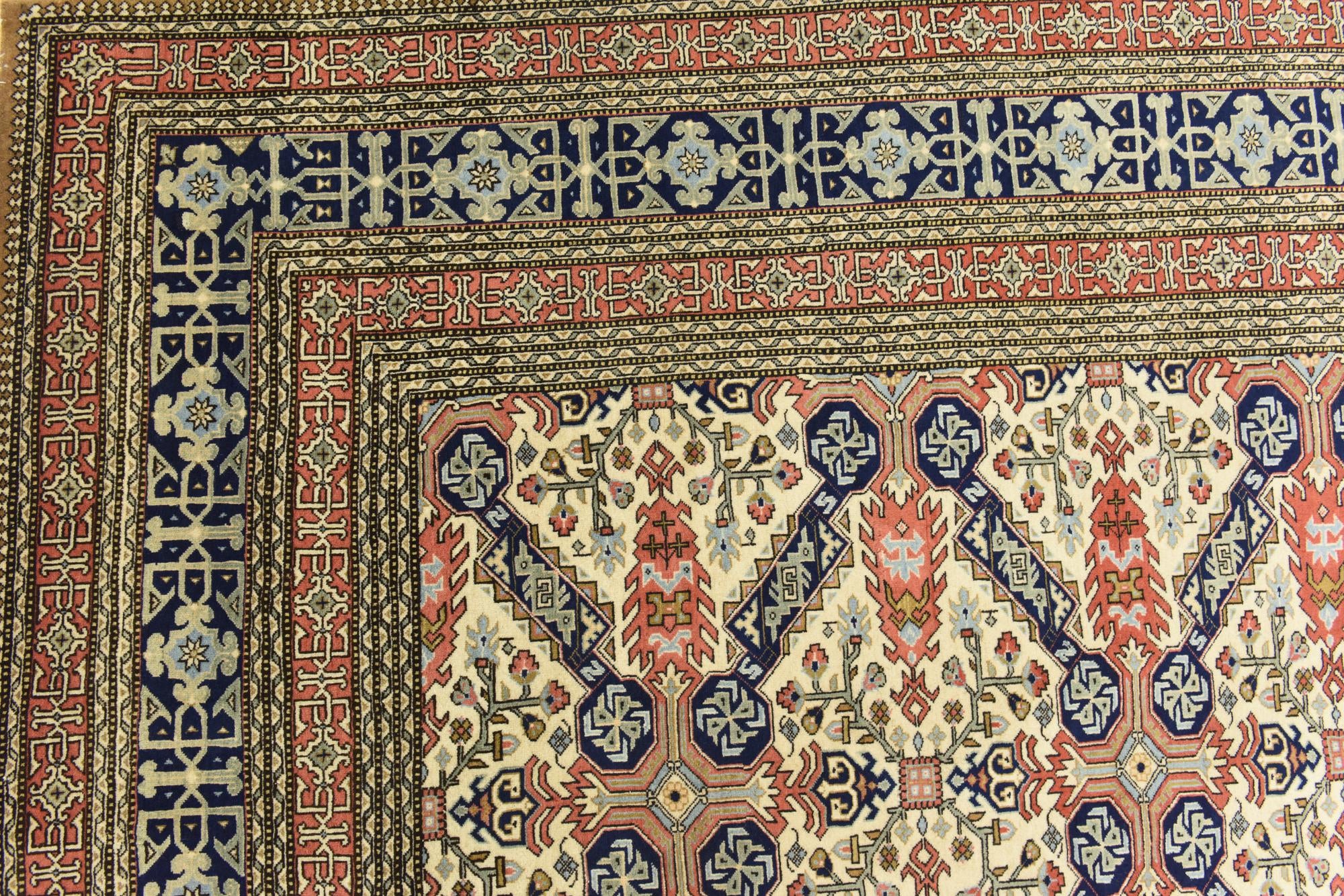7' 8 x 9' 6 Hand Knotted Tabriz Persian Rug