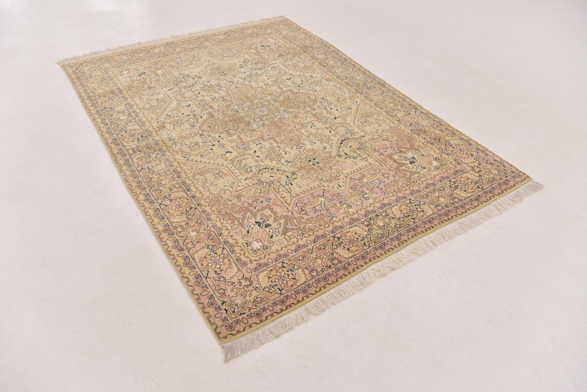 5' x 6' 8 Hand Knotted Tabriz Persian Rug